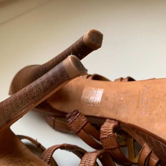 Aldo leather strappy 4” heeled sandals - Picture 3 of 7